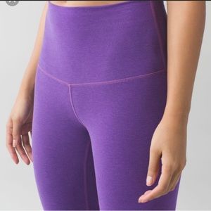 Lululemon Cotton High-Rise Wunder Under Leggings. Purple. Size 6.